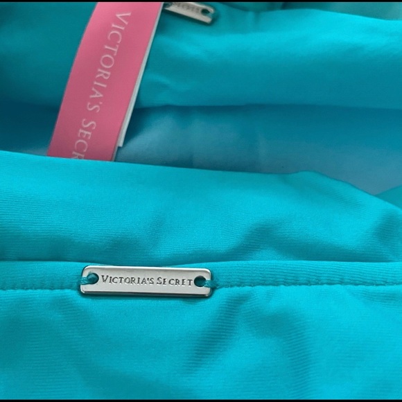 Victoria’s Secret 2 Piece Bikini Swimsuit High Leg - Picture 6 of 6